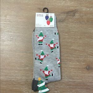 NWT Funky Socks Christmas Santa Skating Socks